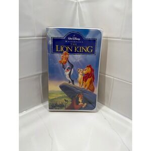 Walt Disney Masterpiece The Lion King VHS Clamshell with Original Inserts 2977
